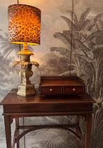 ENGELS MAHONIE  LESSENAAR LEZENAAR KATHEDER BRIEVENBOX, Ophalen of Verzenden