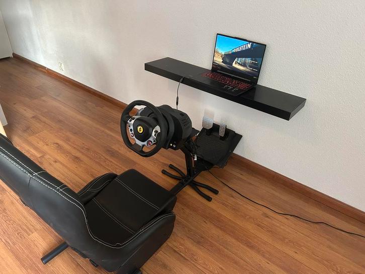 Playseat met Thrustmaster TX stuur, Spelcomputers en Games, Spelcomputers | Xbox | Accessoires, Gebruikt, Xbox Original, Xbox One