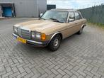 Mercedes-Benz E-Klasse E230 1983 Bruin IN PRIJS VERLAAGD !, Auto's, 136 pk, 4 cilinders, Bruin, Particulier
