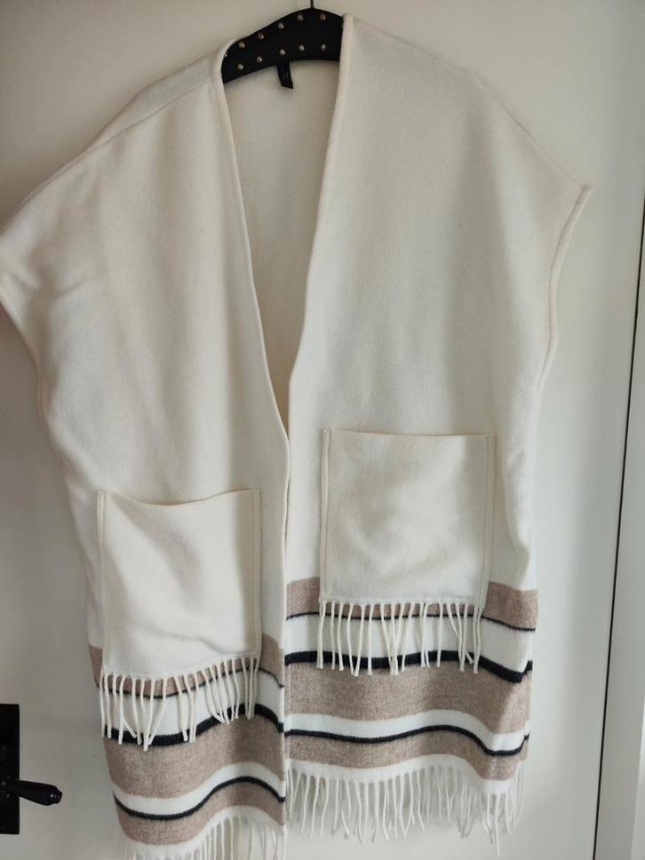 Marc Cain wollen waistcoat - Nieuw met prijskaart!, Kleding | Dames, Bodywarmers, Nieuw, Beige, Ophalen of Verzenden