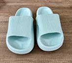 Clowdpillow flops maat 36-37, Slippers, Clowdpillow, Nieuw, Ophalen of Verzenden