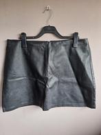 Nieuwe zwarte PU leder stretch rok, maat 46-48, Kleding | Dames, Rokken, Zwart, Maat 46/48 (XL) of groter, Nieuw, Ophalen of Verzenden