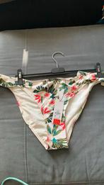 Superrrr tof stretch gebloemd bikinibroekje NEW, Ophalen of Verzenden, Nieuw, Overige typen