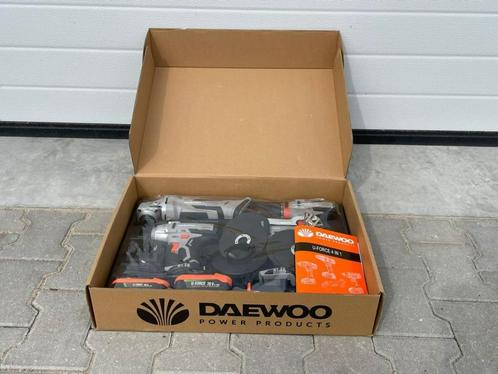 Gereedschap set | Daewoo | 9-delig | NIEUW leverbaar!, Doe-het-zelf en Verbouw, Gereedschap | Handgereedschap, Nieuw, Ophalen