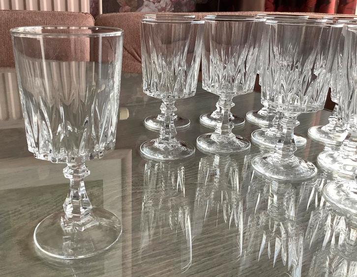 Cristal d’Arques - Louvre - rode wijn glas - 11 stuks, Antiek en Kunst, Antiek | Glas en Kristal, Ophalen of Verzenden