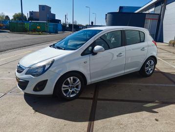 Opel Corsa 1.3 Cdti BJ 2014 navi cruis apk clima 5 deurs!! beschikbaar voor biedingen