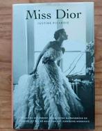 Justine Picardie - Miss Dior, Ophalen of Verzenden, Zo goed als nieuw
