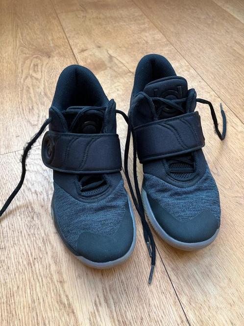 Nike basketbalschoenen KD Trey5 maat 40, Sport en Fitness, Overige Sport en Fitness, Zo goed als nieuw, Ophalen of Verzenden