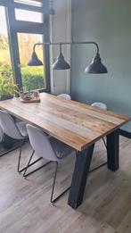 Eetkamer tafel, eikenhout, industrieel, zwarte poten, Ophalen of Verzenden, Zo goed als nieuw