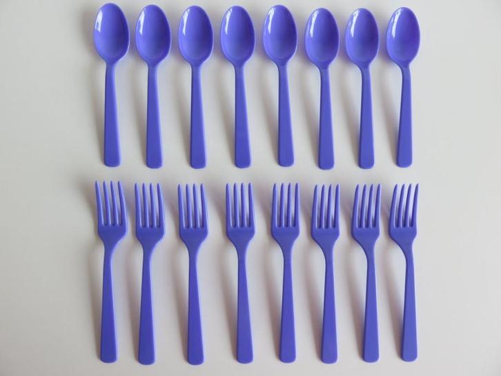 Set van 8 paarse vorken en lepels kwalitatief wegwerp bestek, Hobby en Vrije tijd, Feestartikelen, Nieuw, Versiering, Verjaardag