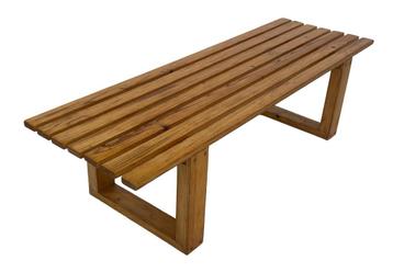 Vintage Scandinavische grenenhouten lattenbank jaren 60 beschikbaar voor biedingen