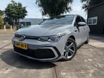 Volkswagen Golf 8 R-Line 1.5 Etsi 150pk  Nardo Grey H&C, 1498 cc, 4 cilinders, Alcantara, Parkeersensor