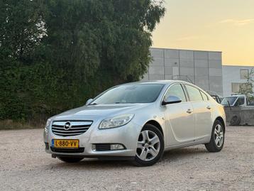 Opel Insignia 1.6 Edition/6BAK/VELGEN beschikbaar voor biedingen