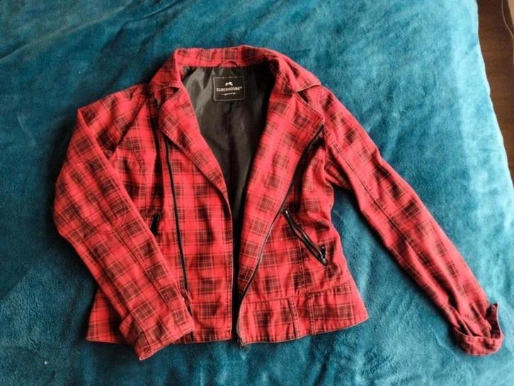 Rood pleated jasje clockhouse, Kleding | Dames, Jasjes, Kostuums en Pakken, Zo goed als nieuw, Jasje, Maat 42/44 (L), Rood, Ophalen of Verzenden