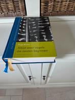 Hugo Brems - Altijd weer vroege vogels die nesten beginnen, Boeken, Ophalen of Verzenden, Zo goed als nieuw, Nederland