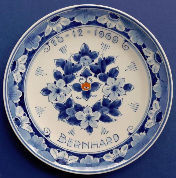 Porceleyne Fles 1969 Geb Pr Bernhard jr Koningshuis 18cm (3), Antiek en Kunst, Antiek | Wandborden en Tegels, Ophalen of Verzenden