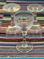 3 prachtige geslepen antieke likeur glaasjes, Antiek en Kunst, Ophalen