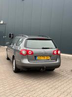 Volkswagen Passat 2.0 FSI 110KW Variant 2007 Grijs, Auto's, Voorwielaandrijving, 4 cilinders, 1984 cc, Origineel Nederlands