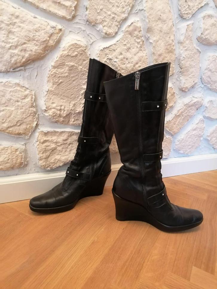 Tiffi laarzen, zwart leer, 38, platform, nieuwstaat, Kleding | Dames, Schoenen, Zo goed als nieuw, Hoge laarzen, Zwart, Ophalen of Verzenden