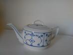 TE KOOP SAKSBLAUWE THEEPOT, Ophalen of Verzenden, Zo goed als nieuw, Bord(en), Wedgwood
