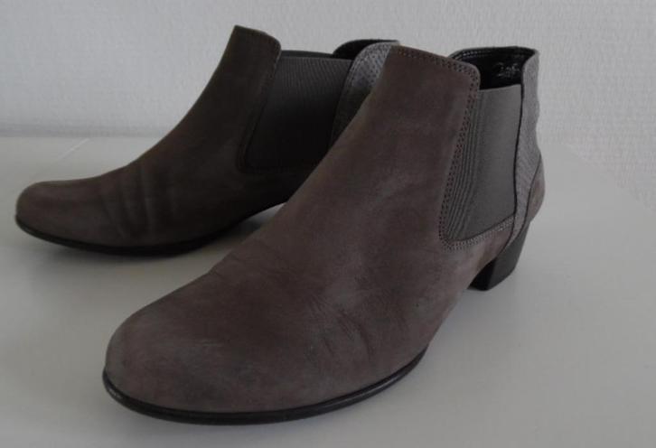 Gabor nubuck enkel laarsjes maat 38.5, Kleding | Dames, Schoenen, Zo goed als nieuw, Lage of Enkellaarzen, Overige kleuren, Ophalen of Verzenden