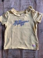 T-Shirt Tommy Hilfiger geel maat 62, Kinderen en Baby's, Babykleding | Maat 62, Ophalen of Verzenden, Zo goed als nieuw
