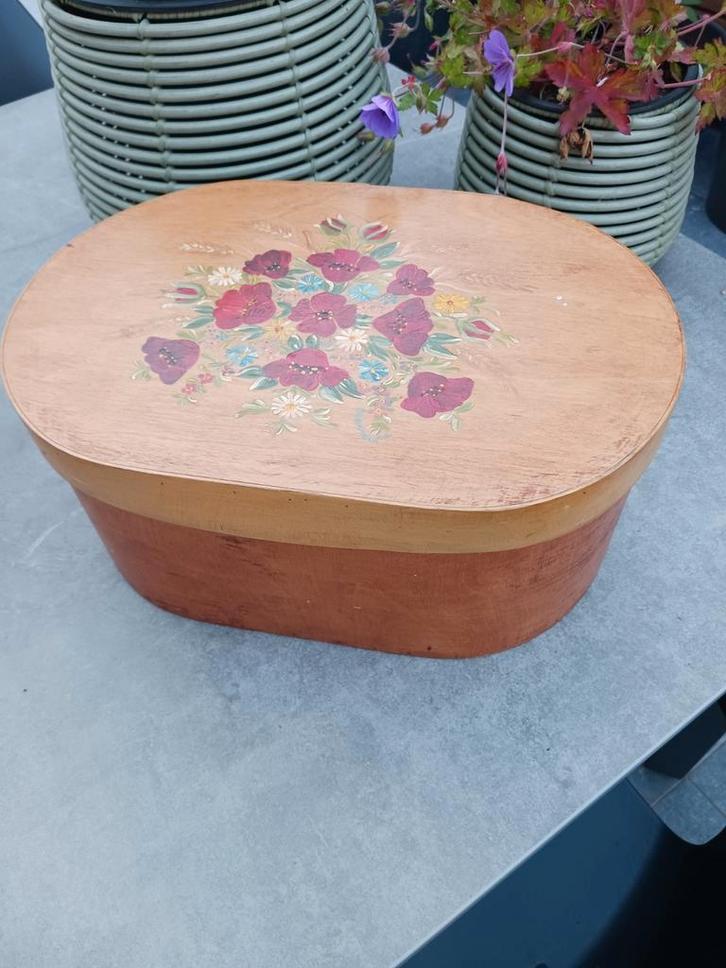 Houten Doos met bloem motief, Antiek en Kunst, Curiosa en Brocante, Ophalen of Verzenden