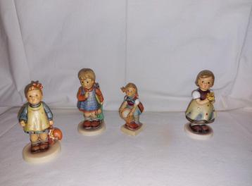Enkele recente hummel goebel figuren  beschikbaar voor biedingen