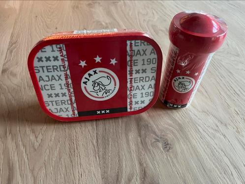 NIEUW: Ajax broodtrommel en drinkbeker van Mepal, Kinderen en Baby's, Overige Kinderen en Baby's, Nieuw, Ophalen of Verzenden