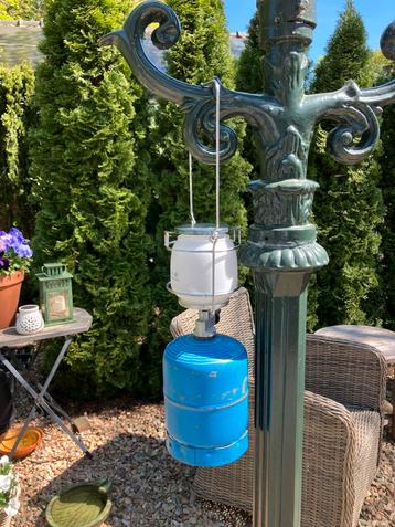 gasfles 901, nog bijna vol, met gaslampje beschikbaar voor biedingen