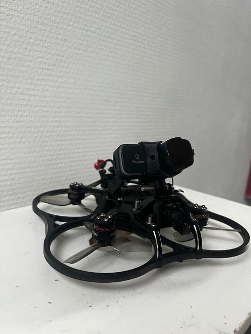Geprc Cinelog 30 V3 + Runcam Thumb 2 + 3x 850 mah 4s batteri, Hobby en Vrije tijd, Modelbouw | Vliegtuigen en Helikopters, Gebruikt