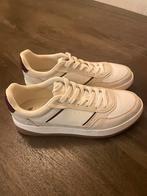 Zara sneakers NIEUW, Kleding | Dames, Ophalen of Verzenden, Zo goed als nieuw, Sneakers of Gympen