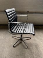 ICF Eames EA108 stoel leder (2 stuks), Twee, Verzenden, Wit, Leer