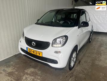 Smart Forfour zeer netjes 1.0 Joy Edition beschikbaar voor biedingen