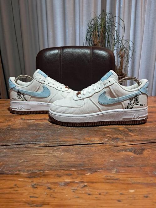 Nike Air Force 1 Special Edition 'Indigo - Canvas' Size 36, Kleding | Dames, Schoenen, Gedragen, Sneakers of Gympen, Wit, Ophalen of Verzenden