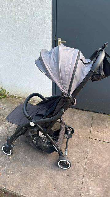 Kinderwagen Hamilton inklapbaar beschikbaar voor biedingen