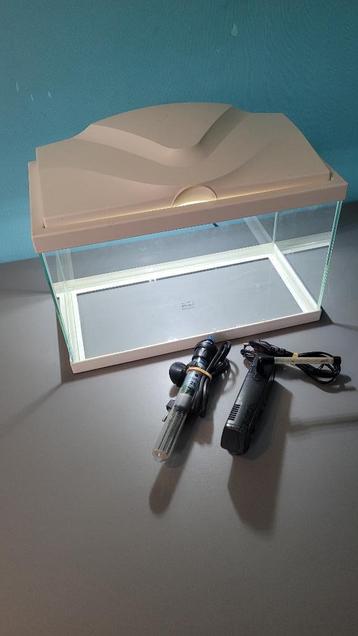 Aquarium Ciano 20/Led/40x30x20cm/Wit/Toebehoren beschikbaar voor biedingen