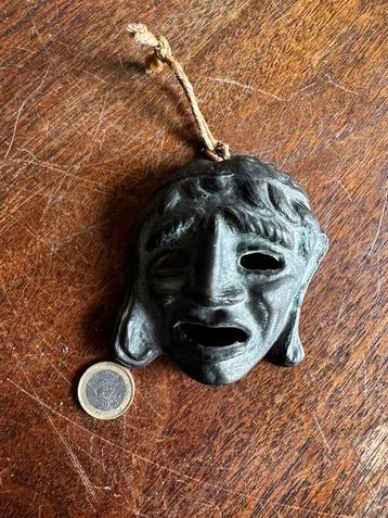 Bronzen wandmasker – Grieks tragediemasker stijl beschikbaar voor biedingen