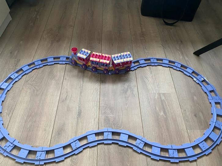 Duplo Hello Kitty, Kinderen en Baby's, Speelgoed | Duplo en Lego, Zo goed als nieuw, Duplo, Ophalen of Verzenden