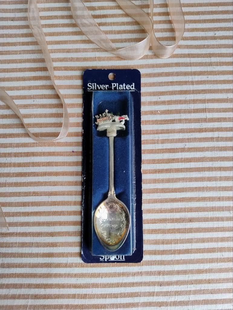 Prachtig! Nieuwe theelepel Christmas village silverplated, Antiek en Kunst, Curiosa en Brocante, Ophalen of Verzenden