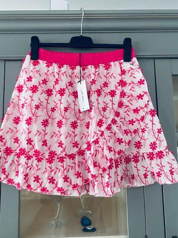 Rok Rokje Ambika wit met Fuchsia geborduurd maat 40 Nieuw beschikbaar voor biedingen