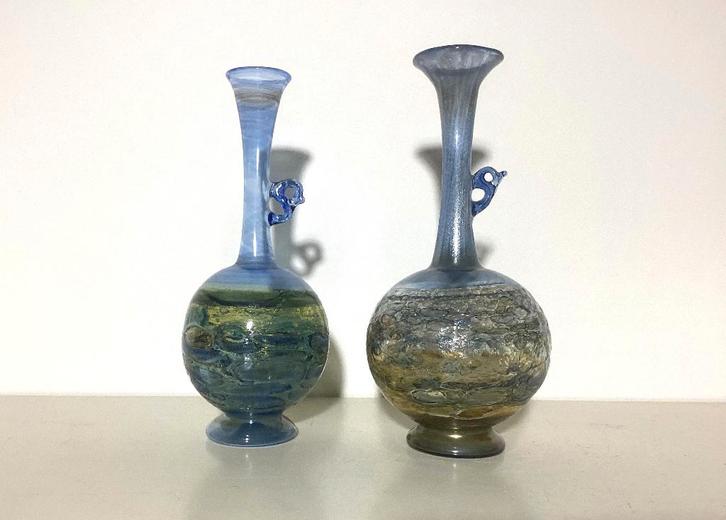 Prachtige set blauw glazen flesjes (2x), Antiek en Kunst, Antiek | Glas en Kristal, Ophalen of Verzenden