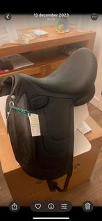 Devoucoux makila harmonie s 18 inch, Dieren en Toebehoren, Ophalen of Verzenden, Zo goed als nieuw, Dressuur