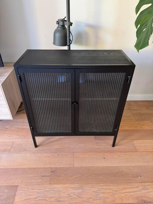 Kast van hout en metaal. 75x70x30, Huis en Inrichting, Kasten | Dressoirs, Zo goed als nieuw, 50 tot 100 cm, 25 tot 50 cm, Metaal
