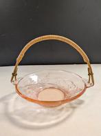 vintage rose glas schaaltje met oren en bamboe hengsel, Ophalen of Verzenden