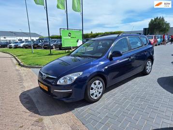 Hyundai I30 CW 1.6i Active Cool / Comfortabel / APK feb 2026 beschikbaar voor biedingen