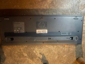 LCD Monitor EIZO 21.3" + HP Toetsenbord beschikbaar voor biedingen