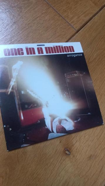 CD single 'Arrogance' door One in a million - nieuw beschikbaar voor biedingen