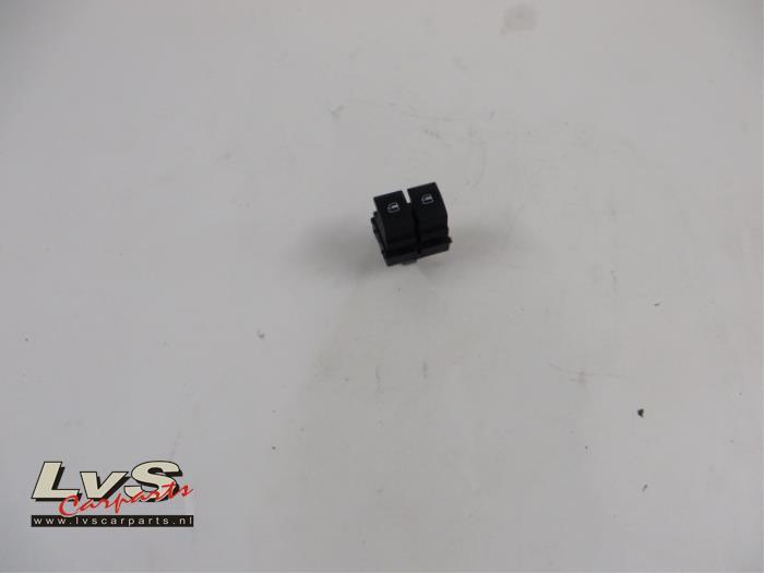 Elektrisch Raam Schakelaar van een Volkswagen Golf, Auto-onderdelen, Dashboard en Schakelaars, Gebruikt, 3 maanden garantie, Ophalen of Verzenden