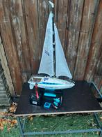 Te koop radiografisch bestuurbare zeilboot., Hobby en Vrije tijd, Modelbouw | Boten en Schepen, Ophalen of Verzenden, Zo goed als nieuw